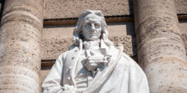 Statua di Vico Giambattista, Roma