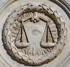 balance de la justice.