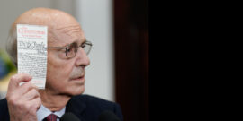 Justice Stephen Breyer