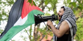 Pro-Palenstinian student protest_rev_GettyImages-2149596894