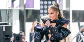 shutterstock_1390250393